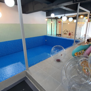 LIVART KIDS WATER ROOM